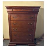 Cherry Finish 5-Drawer Chest Dresser