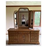 Thomasville Oak Dresser with Tri-Fold Mirror