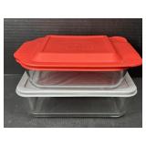 2 Pyrex Glass Baking Dishes with Lids