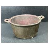 Cast Iron Bean Pot with Bail Handle Tabs