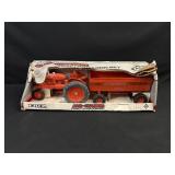 ERTL Allis-Chalmers Tractor Wagon Set-1/16 Scale
