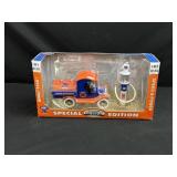 Union 76 Collectible Coin Bank-1/25 Scale & 1/24