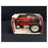 ERTL International Farmall Tractor-1/16 Scale