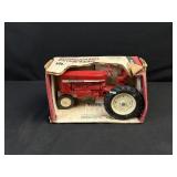 ERTL International Farmall Tractor-1/16 Scale