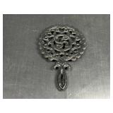 Heart Pattern Wheel Cast Iron Trivet