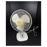 Feature Comforts Table Fan