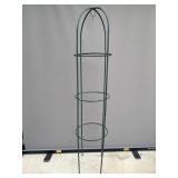 Garden tower trellis