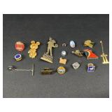 Vintage Advertising & Souvenir Pin Lot