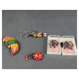 Vintage Costume Brooches & Earrings