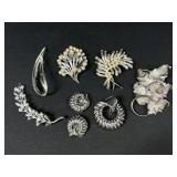 Silver Tone Floral brooches