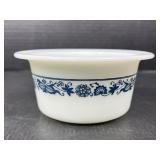 Pyrex baking dish