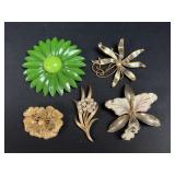 Floral brooches