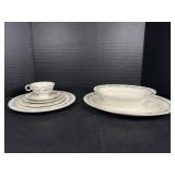 Theodore Haviland New Your 12 piece China set