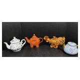 Decorative Teapots with Elephant & Rooster