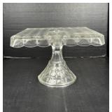 Square glass cake stand