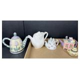 Decorative Teapots