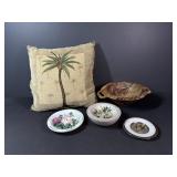 Home Decor & Throw Pillow