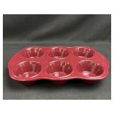 Stoneware muffin tin