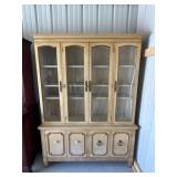 Vintage Style Hutch : 2 Pieces