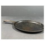 Cast iron skillet