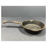 American Camper cast iron pan
