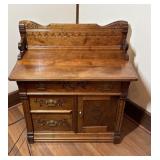 Victorian Eastlake style Oak Washstand