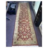 Large Victorian Style Rug