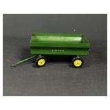 John Deere Wagon