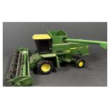Ertl John Deere 111 Turbo Combine Diecast