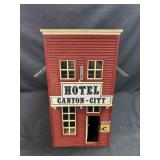 G Scale Hotel Building