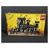 Vintage LEGO 6085 Black Monarch