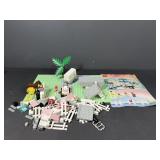 LEGO System 6419 Rolling Acres Ranch Set*
