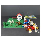 LEGO Legoland 6379 Riding Stable & Horse Set*