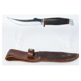 Case Fixed-Blade Hunting Knife with Leather Sheath