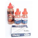Crosman BBs & Daisy Power Line CO2 Cylinders