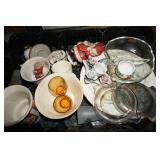 Box Lot of Miss. Household items