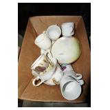 Box Lot of Miss. Household items