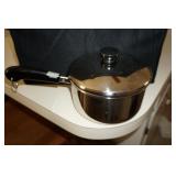 Revere ware 2 Quart Pot with Lid