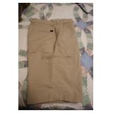 Greg Norman Shorts Size 32