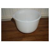 Glassbake Bowl with Pour Spout