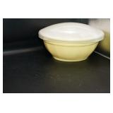 Technique Oval Bowl w/lid