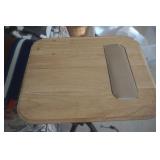 NIP Footed Cutting Board