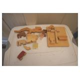 Bl of Vtg Wooden Toys