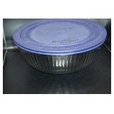 Glass Pyrex Bowl w/blue lid large