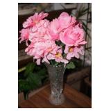 Lead Crystal Vase w/pink flowers