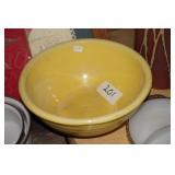 VTG Yellow Mixing Bowl