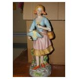 Vtg Lady Figurine