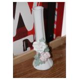 Ceramic Vase w/flowers