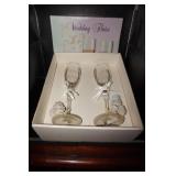 Dreamsicle Toasting Glasses   Need some repair