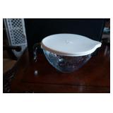 Princess House Fantasia 2qt Measuring Cup with Lid